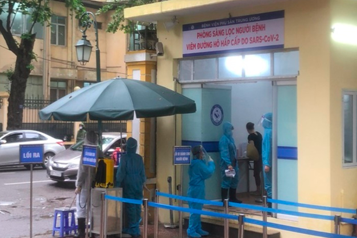 Chùm ca bệnh ở Bệnh viện Phụ sản Trung ương có thể đã qua 2-3 chu kỳ lây nhiễm, cần tăng tốc xét nghiệm - Ảnh 2. Chùm ca bệnh ở Bệnh viện Phụ sản Trung ương có thể đã qua 2-3 chu kỳ lây nhiễm, cần tăng tốc xét nghiệm - Ảnh 2.