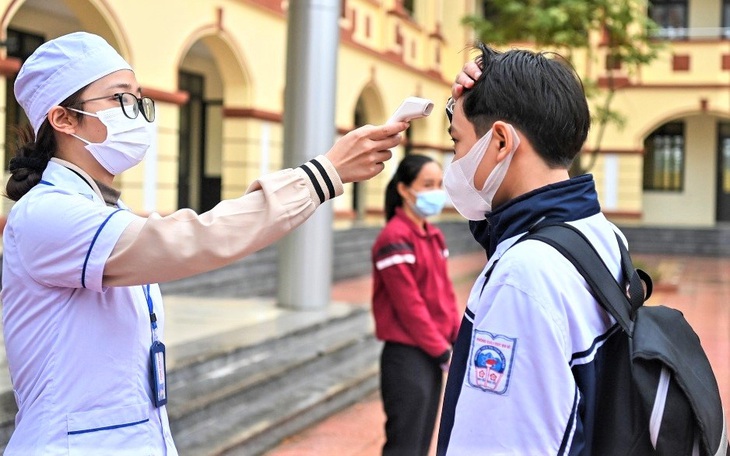 Hà Nội đổi phương án cho học sinh THPT trở lại trường
