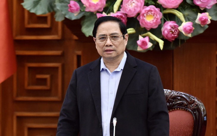 Thủ tướng: Không để người dân thiếu ăn, thiếu mặc, "màn trời, chiếu đất" sau mưa lũ