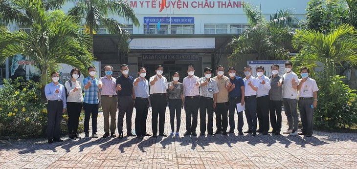 Lãnh đạo BV Bạch Mai làm việc với Sở y tế Tỉnh An Giang trong khuôn khổ hợp tác hỗ trợ điều trị người bệnh COVID - 19 - Ảnh 3.