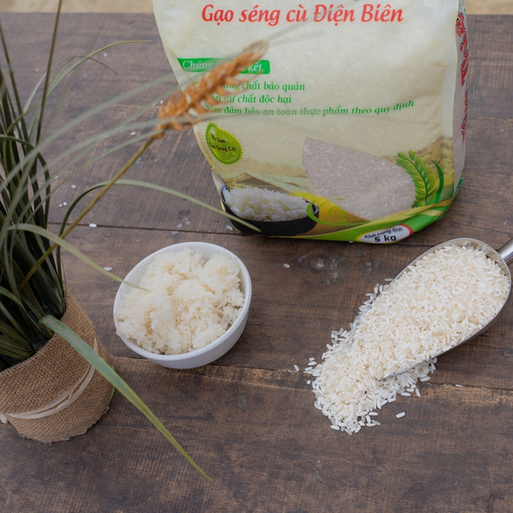 6 loại gạo, nếp đặc sản Tây Bắc ăn ngon "quên lối về" - Ảnh 1.