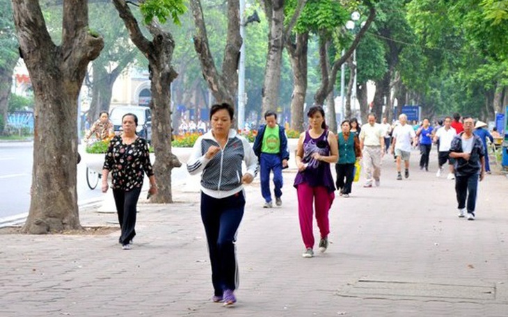 Người cao tuổi nâng cao kỹ năng tự chăm sóc, bảo đảm thích ứng già hóa dân số          