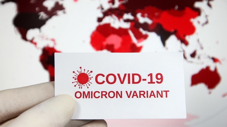 CDC Mỹ vẫn chưa xác định được mức độ lây nhiễm của Omicron cũng như mức độ hiệu quả của các loại vaccine đối với biến thể này. Ảnh: Reuters