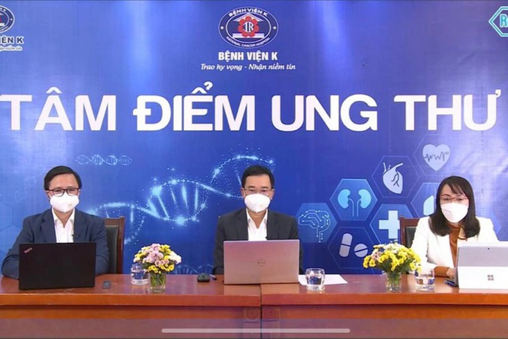 COVID-19: Các chuyên gia đầu ngành ung thư kết nối từ xa tư vấn, hỗ trợ chăm sóc sức khỏe người bệnh - Ảnh 1.