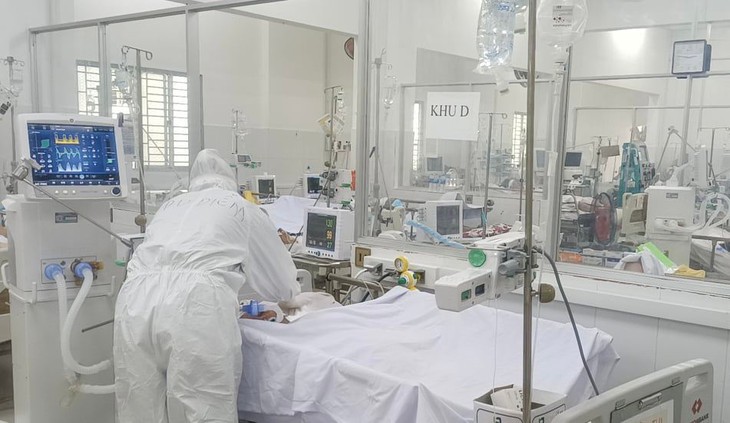 Bên trong Trung tâm hồi sức người bệnh COVID-19 tại Cần Thơ - Ảnh 3. Bên trong Trung tâm hồi sức người bệnh COVID-19 tại Cần Thơ - Ảnh 3.