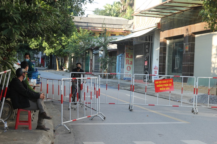 Yên Bái ghi nhận 222 trường hợp dương tính, trong đó có 55 ca cộng đồng - Ảnh 2. Yên Bái ghi nhận 222 trường hợp dương tính, trong đó có 55 ca cộng đồng - Ảnh 2.