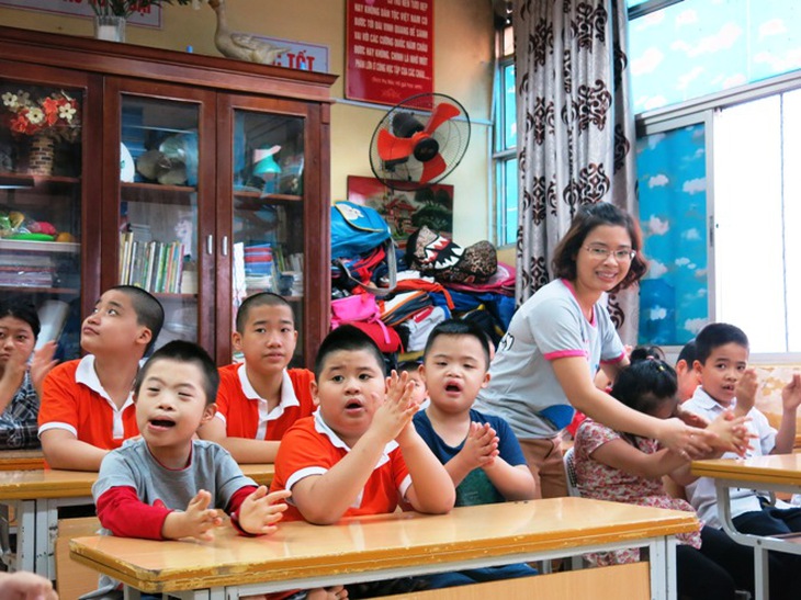 Tăng cường hỗ trợ trẻ em khuyết tật tiếp cận các dịch vụ bảo vệ, chăm sóc, giáo dục tại cộng đồng - Ảnh 1. Tăng cường hỗ trợ trẻ em khuyết tật tiếp cận các dịch vụ bảo vệ, chăm sóc, giáo dục tại cộng đồng - Ảnh 1.