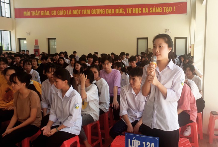 Yên Bái: Hướng đến tỷ suất sinh toàn tỉnh đạt 2,15 con/phụ nữ đến năm 2030 - Ảnh 2.