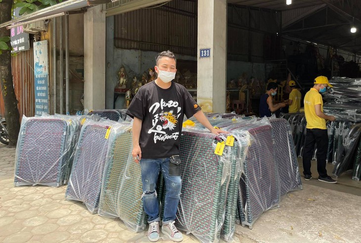 Ca sĩ Tùng Dương 3 ngày kêu gọi được 3 tỷ để chia sẻ với điểm nóng Sài Gòn - Ảnh 2. ca sĩ Tùng Dương ủng hộ_2