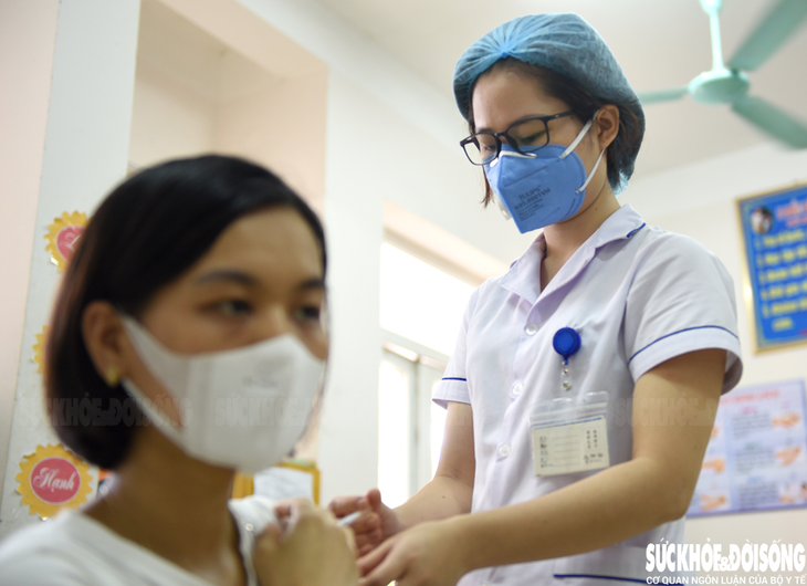 Nghệ An triển khai chiến dịch tiêm vắc xin phòng COVID-19 đợt 4 - Ảnh 4.
