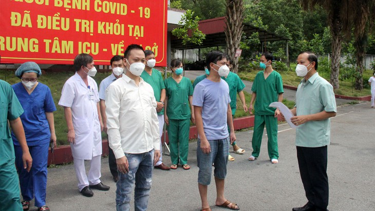 Diễn biến dịch ngày 14/6: 179 bệnh nhân COVID-19 ở Bắc Giang được xuất viện trong ngày 14/6 - Ảnh 1.