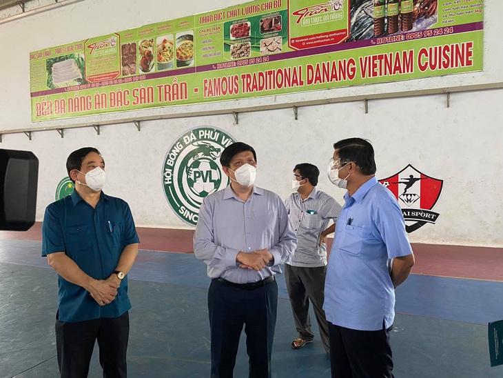 Bộ Y tế điều 3 lãnh đạo các Bệnh viện Trung ương đến hỗ trợ Vĩnh Long điều trị bệnh nhân COVID-19 - Ảnh 1. Bộ Y tế điều 3 lãnh đạo các Bệnh viện Trung ương đến hỗ trợ Vĩnh Long điều trị bệnh nhân COVID-19 - Ảnh 1.