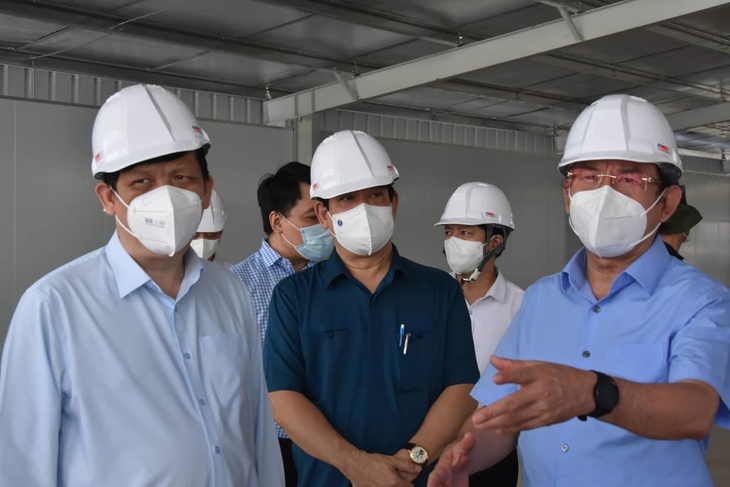 Khẩn trương tiếp nhận bệnh nhân tại 4 Trung tâm hồi sức tích cực COVID-19 ở TP Hồ Chí Minh - Ảnh 1. Khẩn trương tiếp nhận bệnh nhân tại 4 Trung tâm hồi sức tích cực COVID-19 ở TP Hồ Chí Minh - Ảnh 1.