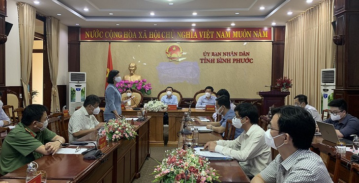 GS.TS Trần Văn Thuấn, Thứ trưởng Bộ Y tế ấn tượng với công tác chống dịch của Bình Phước - Ảnh 1. GS.TS Trần Văn Thuấn, Thứ trưởng Bộ Y tế ấn tượng với công tác chống dịch của Bình Phước - Ảnh 1.