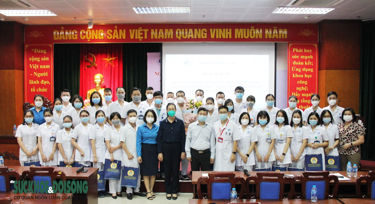 Bệnh viện Da liễu Trung ương xuất quân đợt 2 chi viện TP.HCM Bệnh viện Da liễu Trung ương xuất quân đợt 2 chi viện TP.HCM