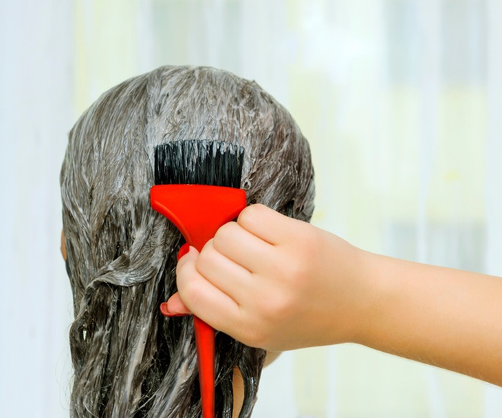 Có đáng để chết chỉ vì... nhuộm tóc? - Ảnh 5. Có đáng để chết chỉ vì... nhuộm tóc? - Ảnh 5.