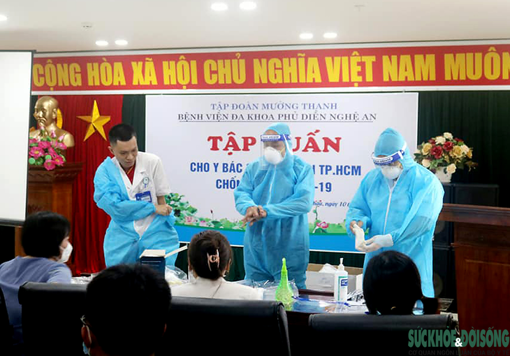 Nghệ An tiếp tục cử 31 thầy thuốc chi viện cho TP. Hồ Chí Minh chống dịch - Ảnh 1. Nghệ An tiếp tục cử 31 thầy thuốc chi viện cho TP. Hồ Chí Minh chống dịch - Ảnh 1.