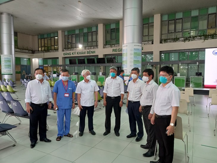 6 ngày chuẩn bị cho 437 giường bệnh nhân COVID-19 đi vào hoạt động - Ảnh 2.