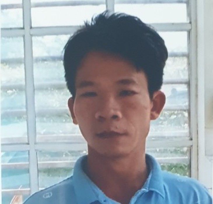Khởi tố bệnh nhân COVID-19 trèo rào, bỏ trốn khỏi bệnh viện dã chiến tỉnh Vĩnh Phúc - Ảnh 1.
