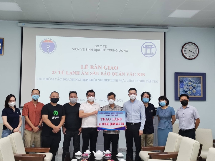 Thêm 25 tủ lạnh âm sâu bảo quản vaccine COVID-19, phục vụ chiến dịch tiêm chủng lớn nhất lịch sử - Ảnh 1. Thêm 25 tủ lạnh âm sâu bảo quản vaccine COVID-19, phục vụ chiến dịch tiêm chủng lớn nhất lịch sử - Ảnh 1.