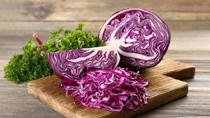 Xây dựng chế độ ăn uống cân bằng, hợp lý cho người bệnh sau ung thư - Ảnh 2.