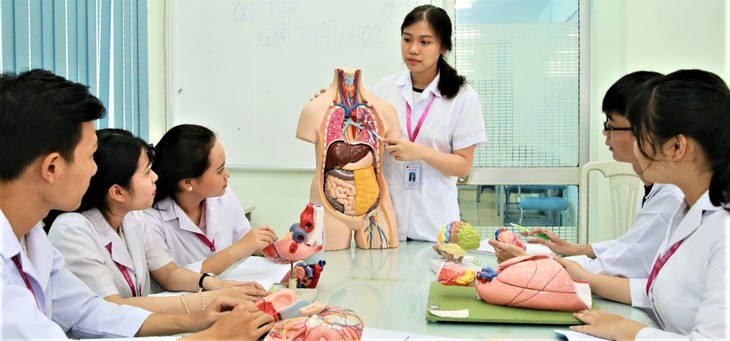 Chỉ tiêu nào dành cho thí sinh đặc cách được tuyển vào các trường Đại học Y Dược? - Ảnh 1.