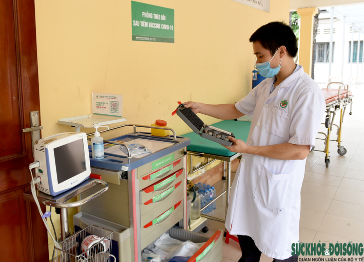 Nghệ An triển khai tiêm 20.000 liều vaccine phòng COVID-19  - Ảnh 9.