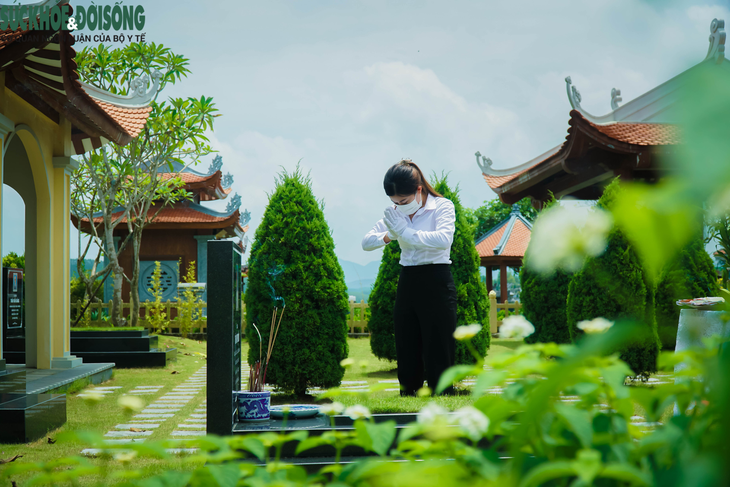 Vu lan online cho người khuất lên ngôi khi dịch COVID-19 bùng phát mạnh - Ảnh 11.