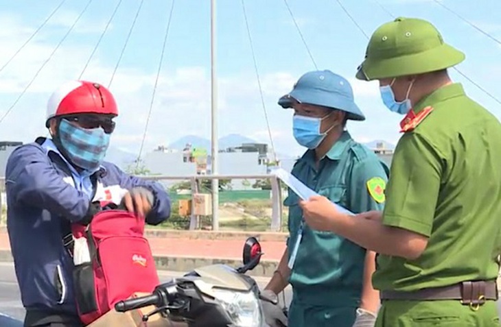 Nha Trang nới lỏng "vùng xanh", siết chặt vùng nguy cơ cao đến rất cao - Ảnh 1.
