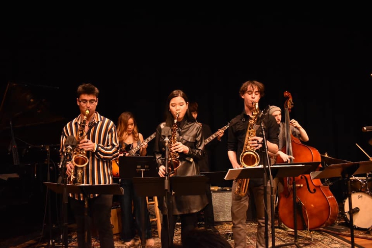 An Trần, ái nữ của nghệ sĩ saxophone Trần Mạnh Tuấn dần nổi tiếng hơn...cha - Ảnh 8.