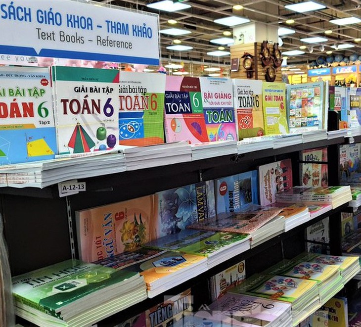 SGK vẫn chưa tới tay học sinh khi năm học mới đã cận kề, Bộ GD&ĐT nói gì? - Ảnh 1.