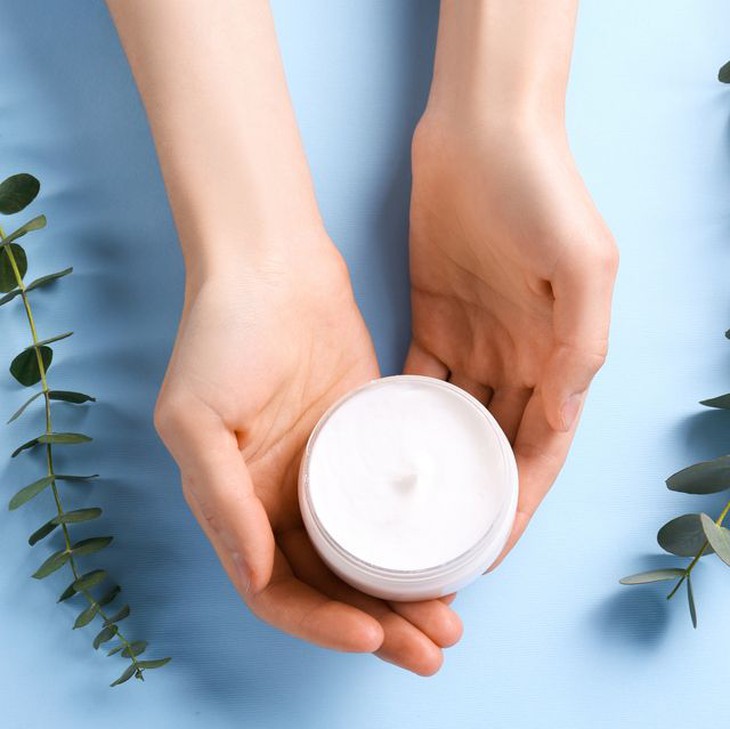 Khóa học trang điểm: Dưỡng ẩm thôi, chưa đủ! - Ảnh 3.