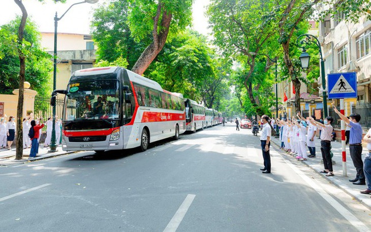 Thư Sài Gòn (số 20): Là chiến sĩ ngành Y, không ngại gì khổ cực, hy sinh