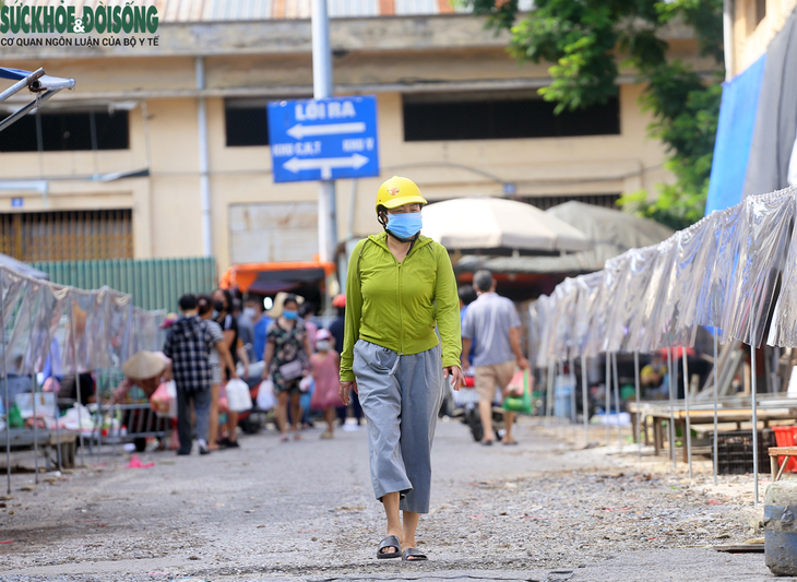 Chủ tịch UBND TP. Hà Nội Chu Ngọc Anh yêu cầu gì khi tiếp tục giãn cách xã hội đến ngày 6/9? - Ảnh 3.