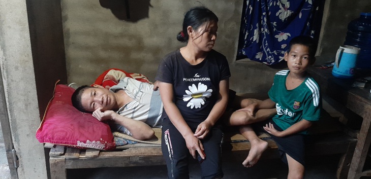 Mẹ bị u não, bố không thể đi lại bình thường, con có nguy cơ nghỉ học giữ chừng khi năm học mới sắp bắt đầu - Ảnh 4.