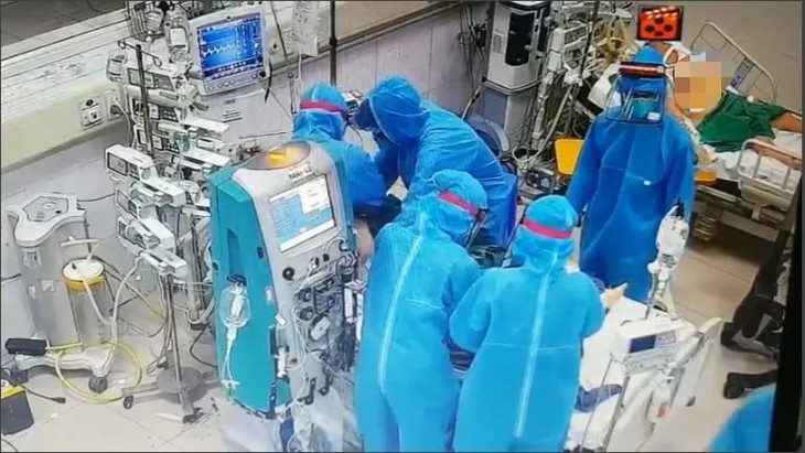 Sáng 6/12: Có 860 F0 thở máy, ECMO; 6 nhà máy trong nước nộp hồ sơ đăng ký thuốc điều trị COVID-19, sản xuất 1 triệu viên/ngày   - Ảnh 1.