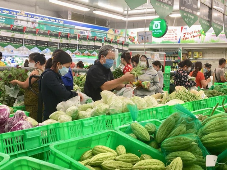 Không phân biệt “đỏ”, “vàng”, “xanh” toàn bộ người dân TP.HCM sẽ được đi chợ hộ - Ảnh 1.