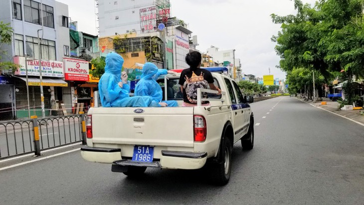 TP.HCM: Người dân ở nhà vẫn mua được thuốc - Ảnh 4.
