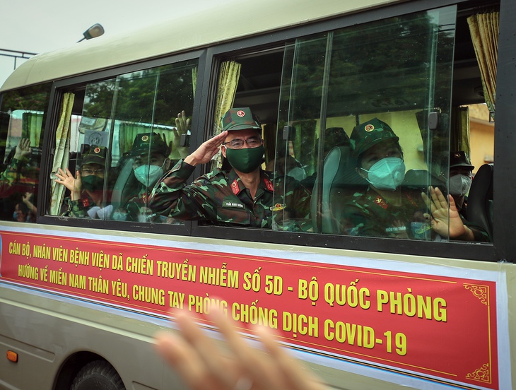 Thư Sài Gòn (số 23): Màu xanh niềm tin - Ảnh 2.