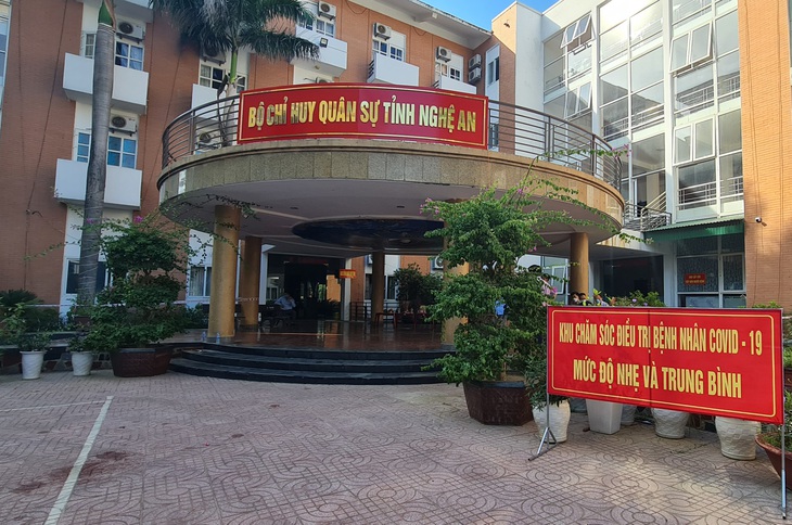 Nghệ An kích hoạt Bệnh viện Dã chiến số 4 công suất điều trị trên 250 giường - Ảnh 1.