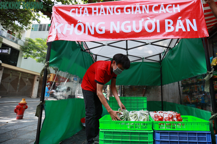 Các mặt hàng hàng được đóng gói cẩn thận và đồng giá 10.000đ