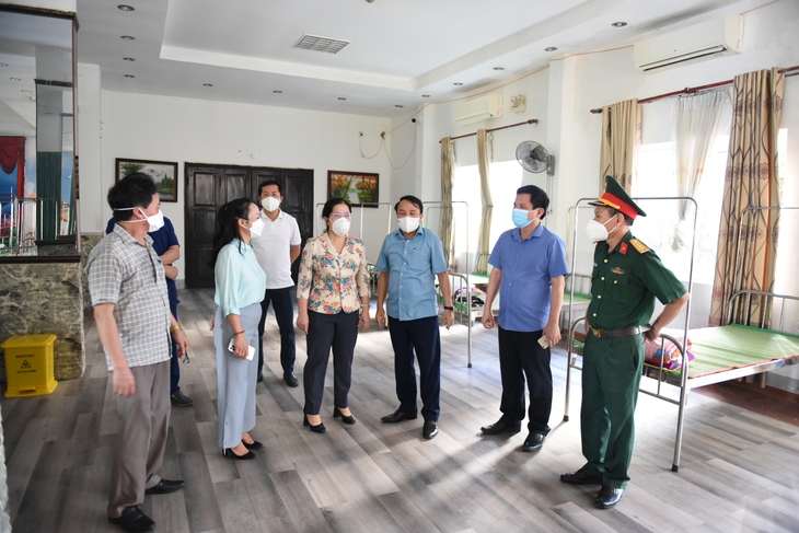 Nghệ An kích hoạt Bệnh viện Dã chiến số 4 công suất điều trị trên 250 giường - Ảnh 9.