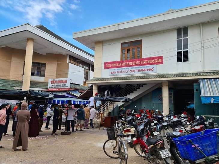Quảng Bình: Giãn cách theo Chỉ thị 16 các khu vực có dịch, toàn tỉnh thực hiện Chỉ thị 15 - Ảnh 2.