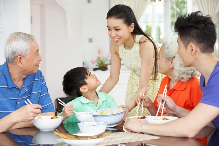 Người cao tuổi nên ăn chay thế nào để không bị thiếu chất? - Ảnh 2.