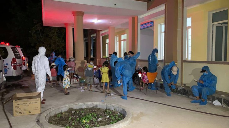 Quảng Bình thêm 45 ca, Viện Pasteur Nha Trang cử đoàn  hỗ trợ tỉnh này chống dịch - Ảnh 4.