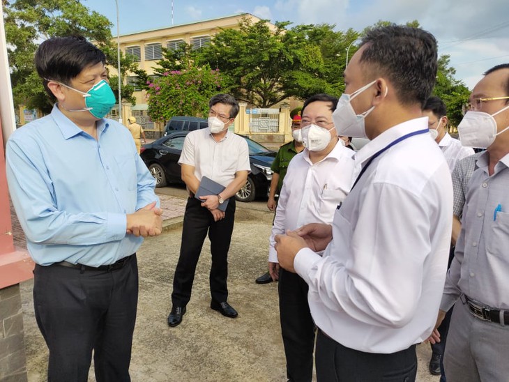 Bộ trưởng Bộ Y tế: Triển khai triệt để các biện pháp kiểm soát dịch COVID-19, đặc biệt trong kỳ nghỉ lễ 2/9  - Ảnh 1.