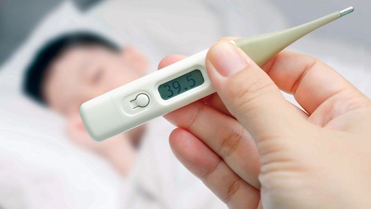 Thông tin cần biết về toa thuốc điều trị COVID-19 tại nhà: Thận trọng khi tự dùng thuốc hạ sốt - Ảnh 2.