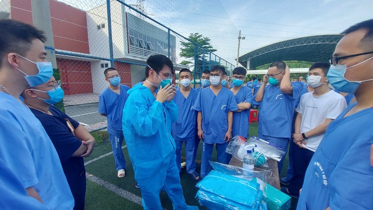Bác sĩ nội trú trẻ đất Thủ - Ảnh 6. Bác sĩ nội trú trẻ đất Thủ - Ảnh 6.