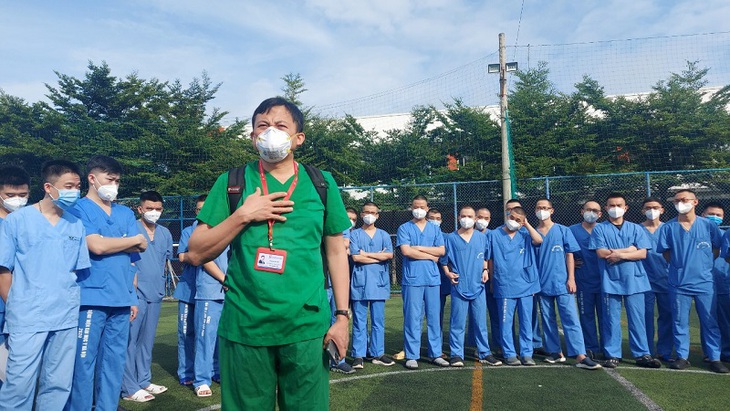 Bác sĩ nội trú trẻ đất Thủ - Ảnh 4. Bác sĩ nội trú trẻ đất Thủ - Ảnh 4.
