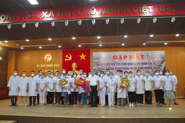 Quảng Trị: Thêm 32 cán bộ y tế vào miền Nam chống dịch - Ảnh 1. Quảng Trị: Thêm 32 cán bộ y tế vào miền Nam chống dịch - Ảnh 1.
